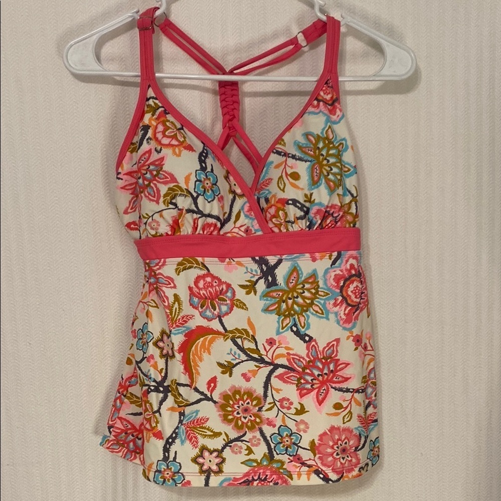 Free Country Floral Tankini Top in White and Pink